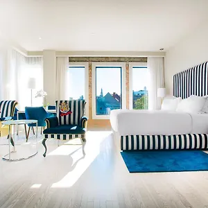 Monsieur Jean - Particulier Hotel